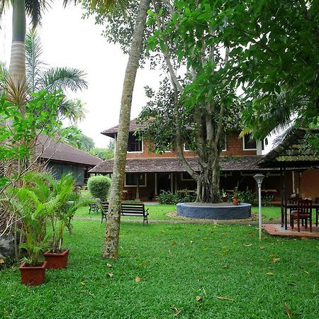 Athreya Ayureveda Centre Kottayam Exterior foto