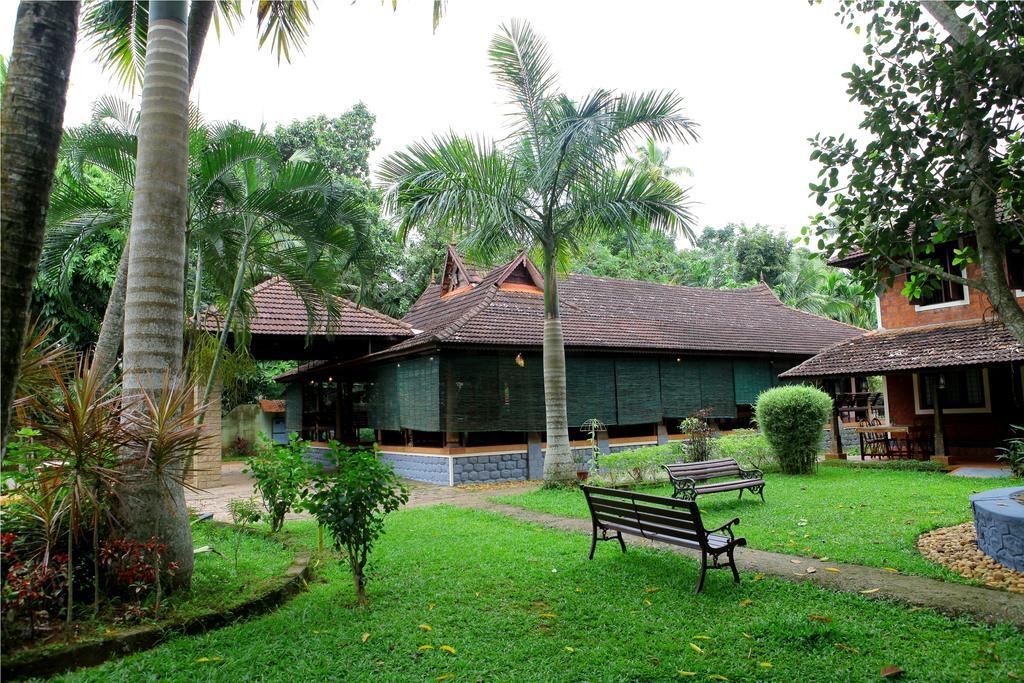 Athreya Ayureveda Centre Kottayam Exterior foto